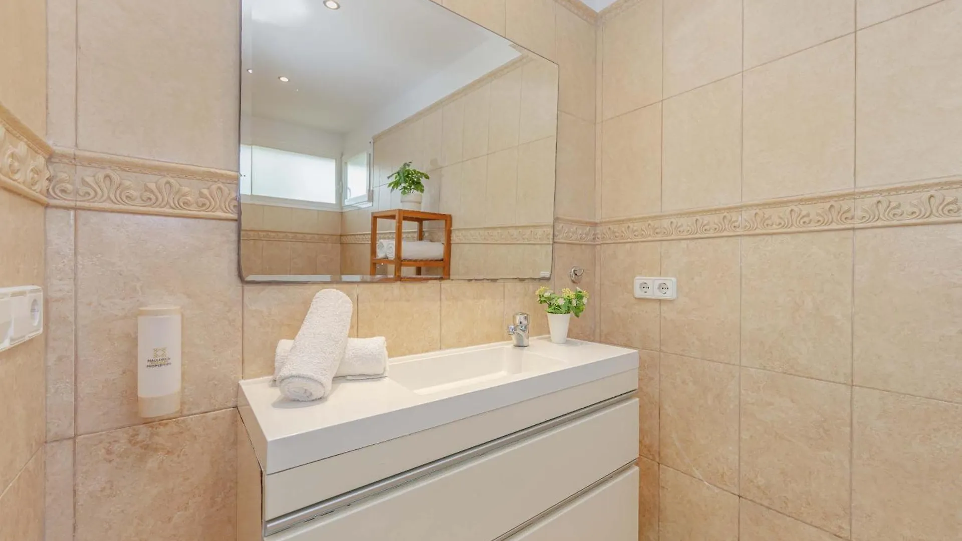 Crestatx Villa Anamsa ספרד